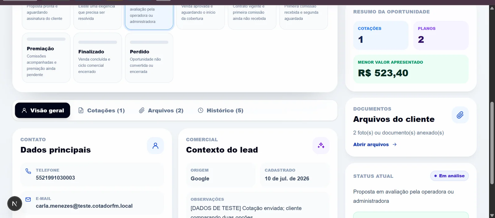 Detalhes, documentos e histórico na ficha do cliente
