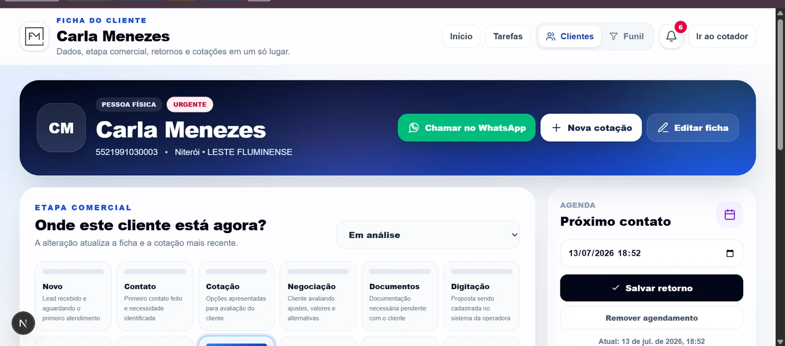 Ficha completa de cliente com etapa e próximo contato